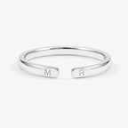 Nora ring met twee initialen – foto 3