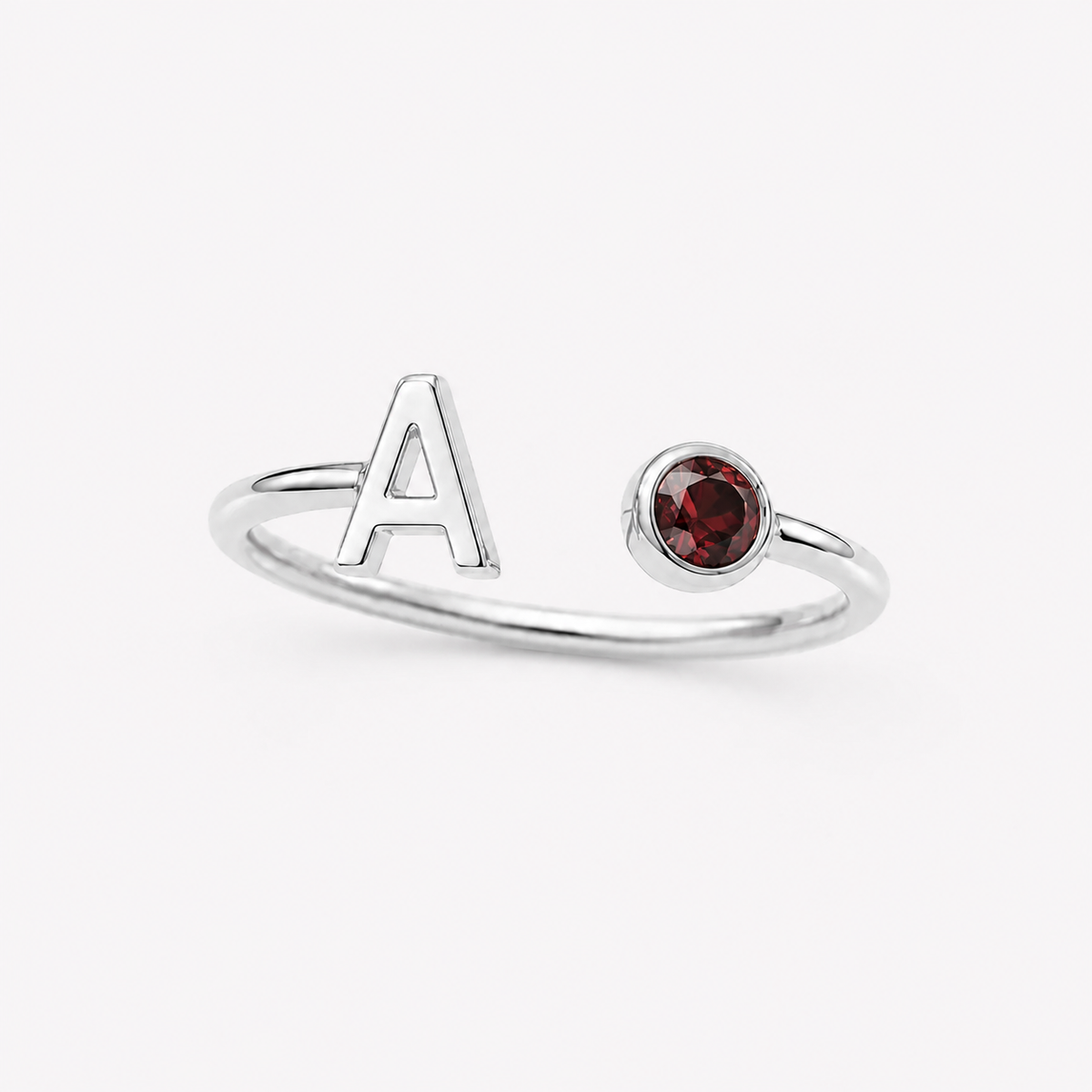 Nalia ring met initiaal en geboortesteen – foto 10