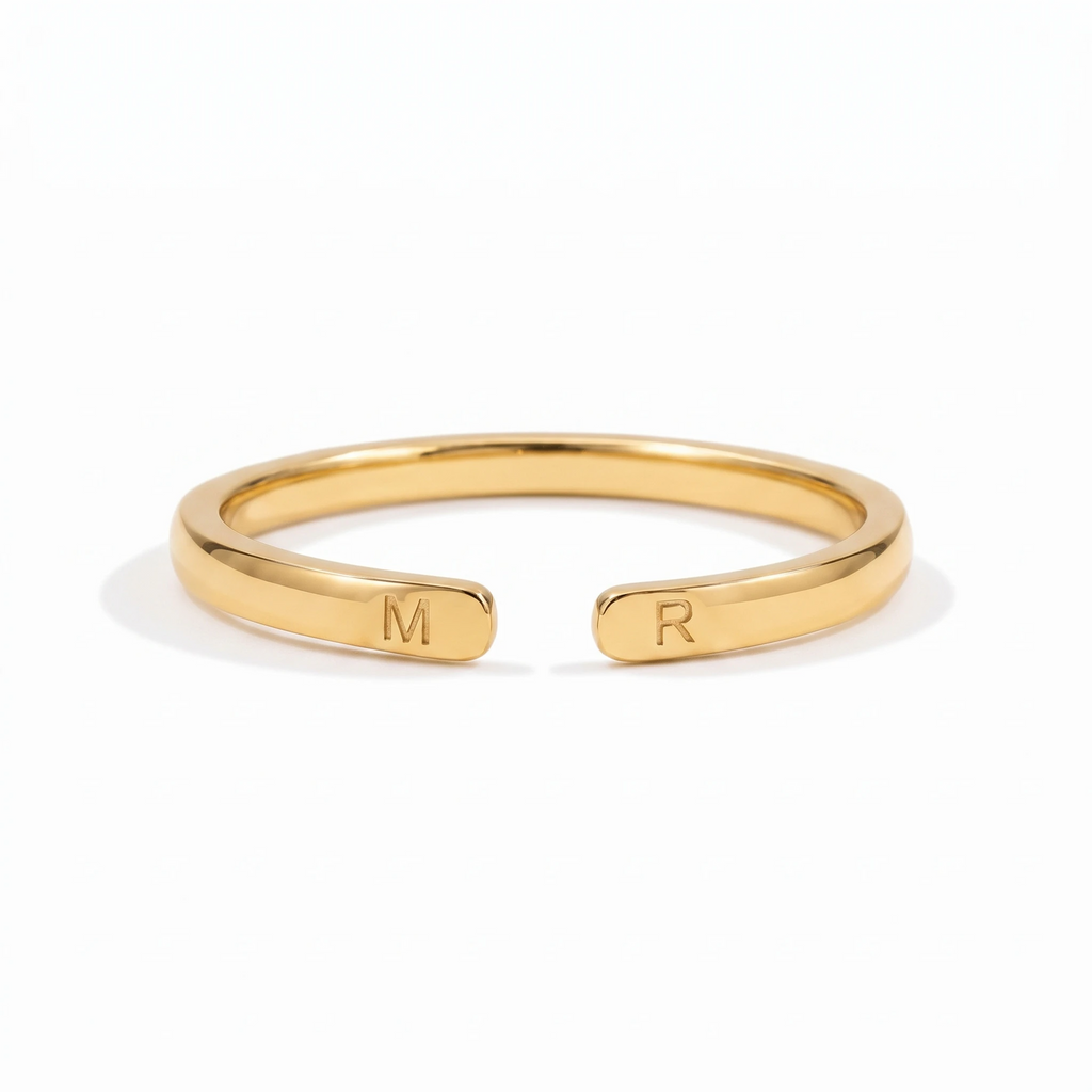 Nora Ring – Jouw initialen. Jouw verhaal.